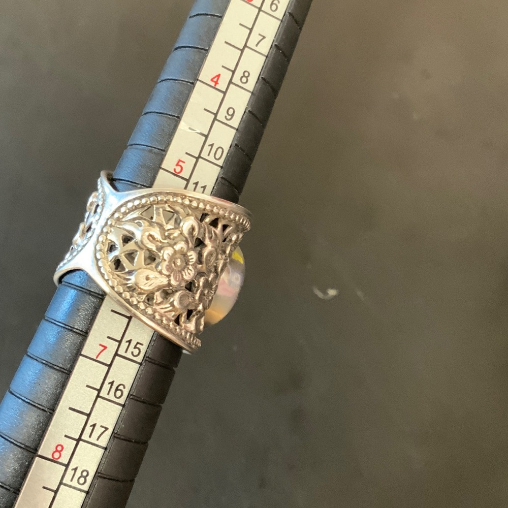 CFJ Sterling Silver Ring With Round Larimar Stone and Floral Engravings - Picture 4 of 4